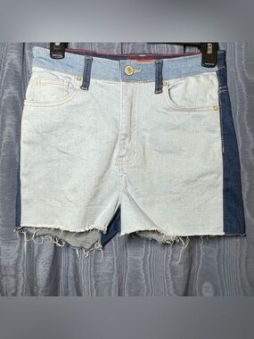 Roma Studio Two Toned Denim Shorts Sz. 5